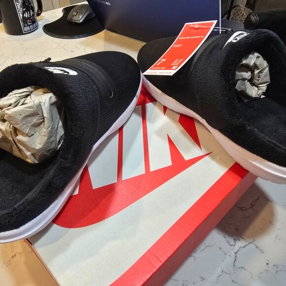 Sz 7 - Women's Nike Burrow NA Slippers Black White Oreo DJ3131-00 NEW - Picture 3 of 10